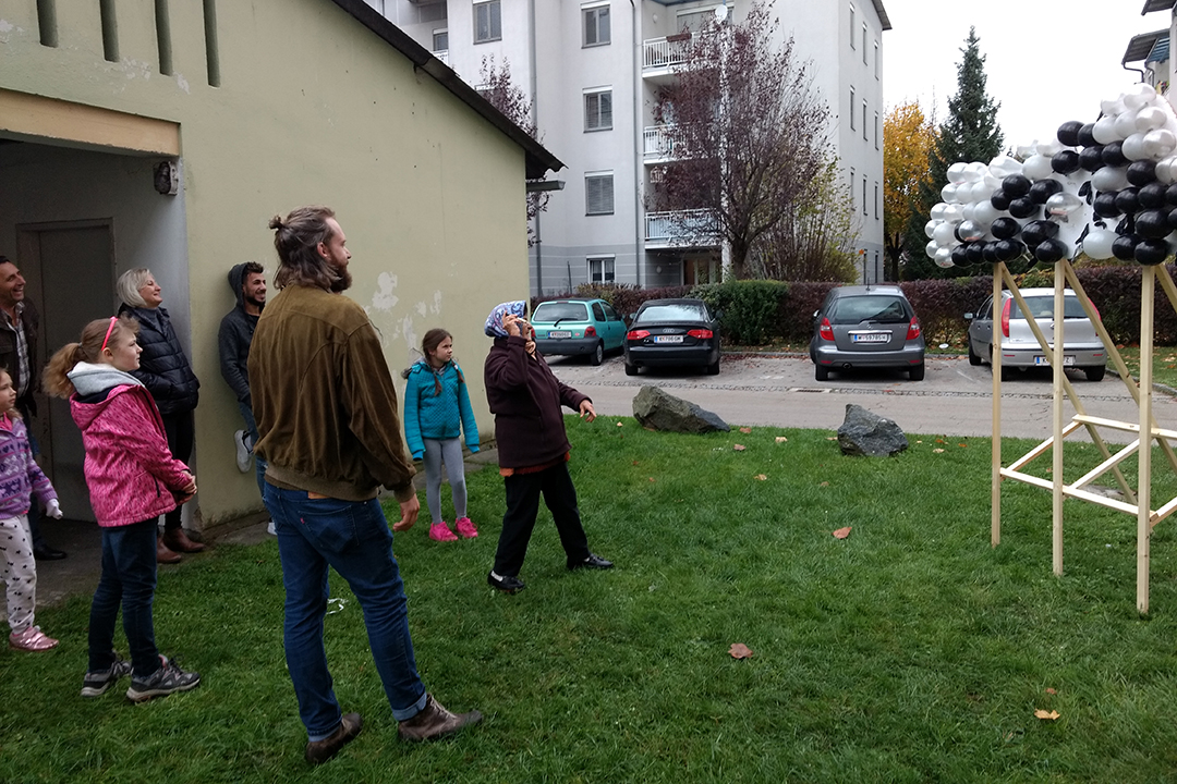 einhaken interventions